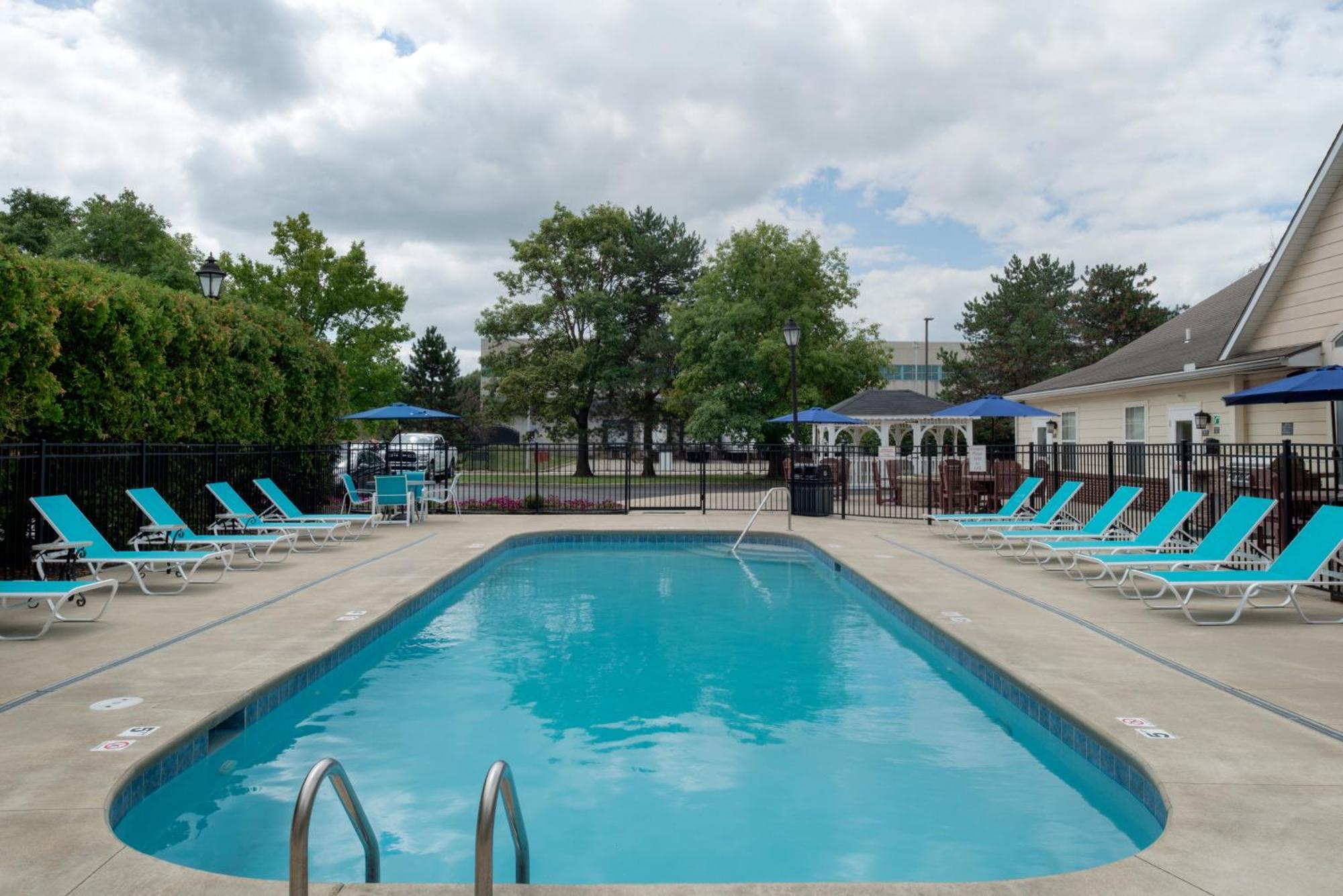 Residence Inn By Marriott Dayton Troy Exterior photo