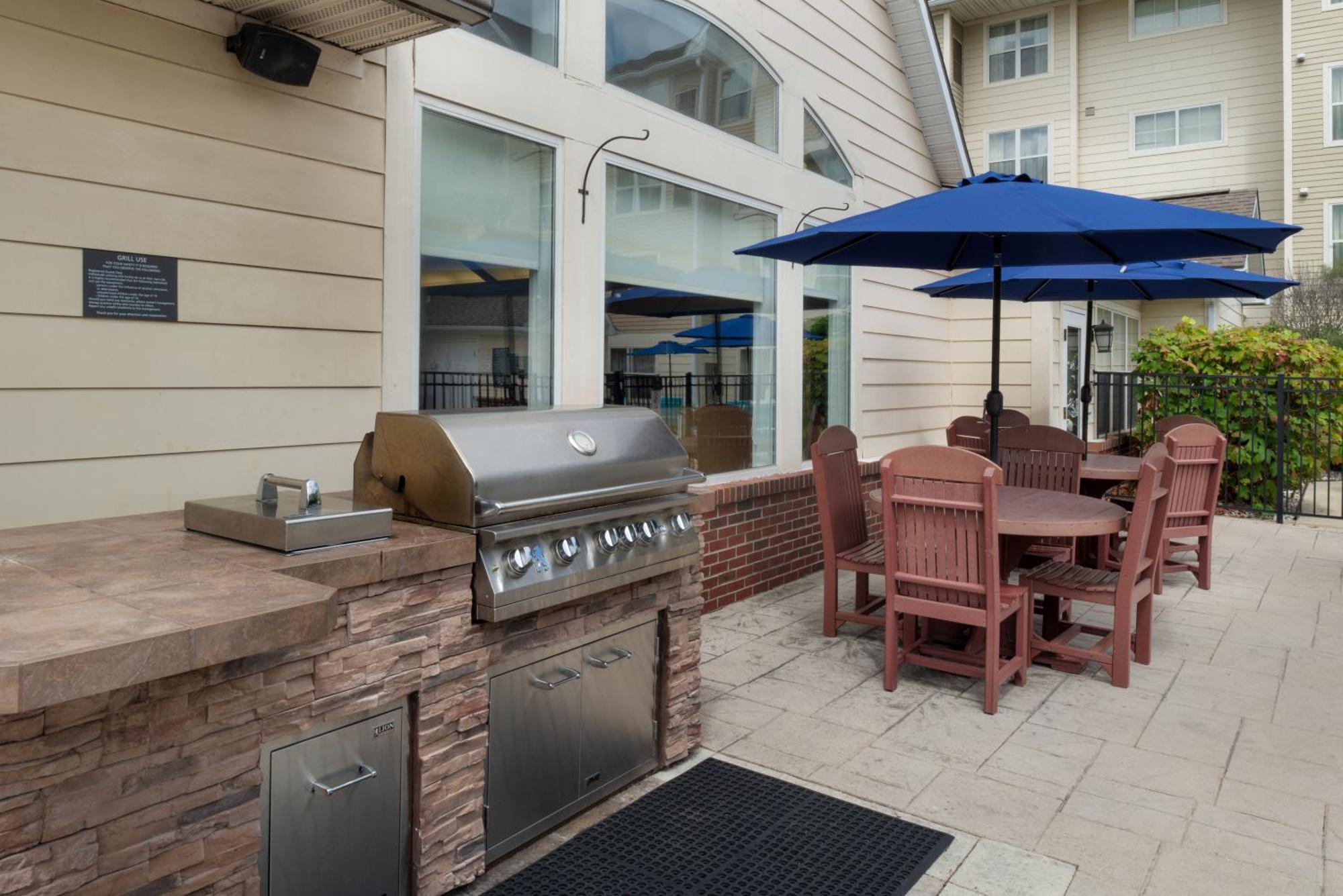 Residence Inn By Marriott Dayton Troy Exterior photo